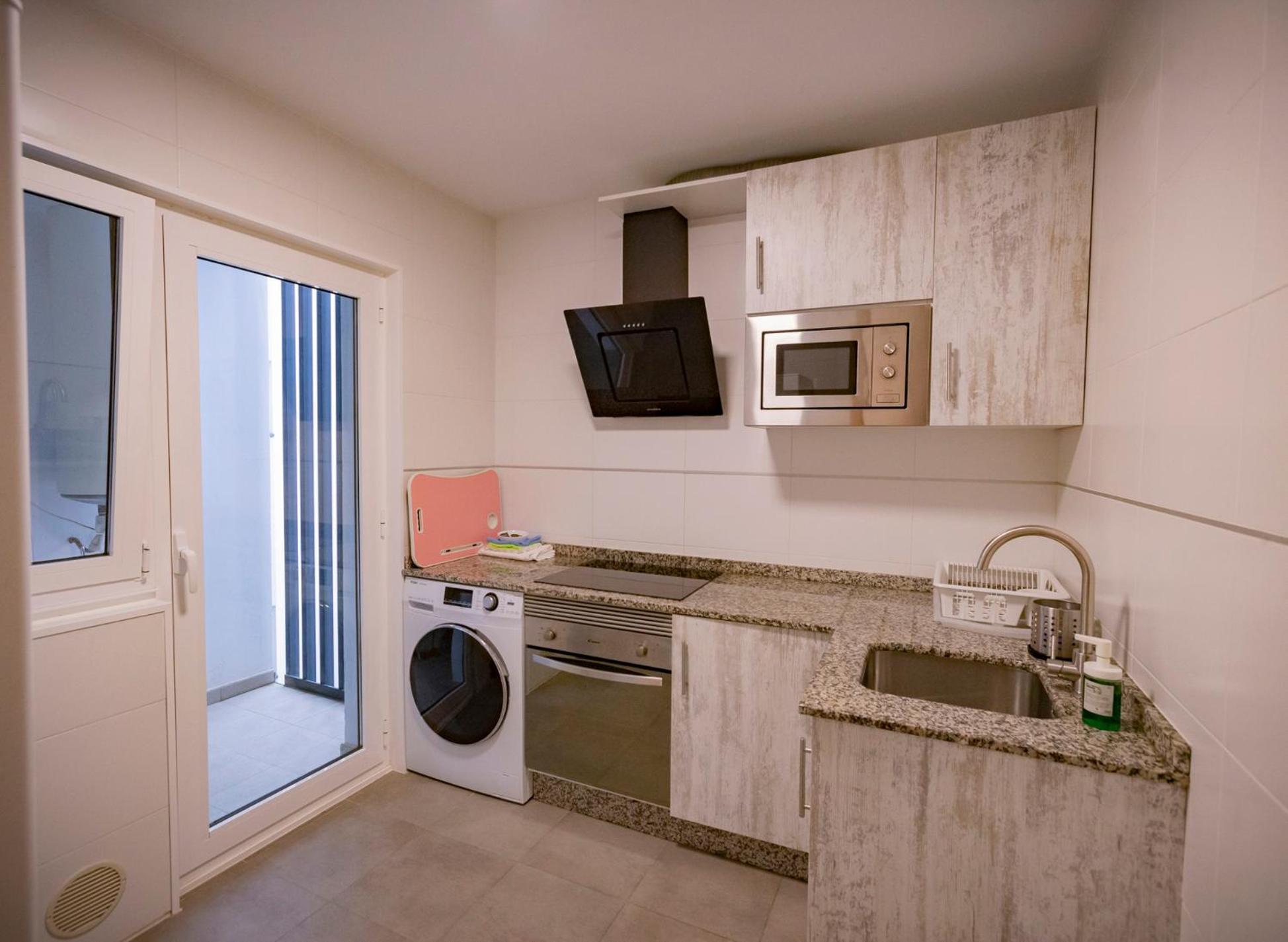 Area Suites Jove Bagian luar foto